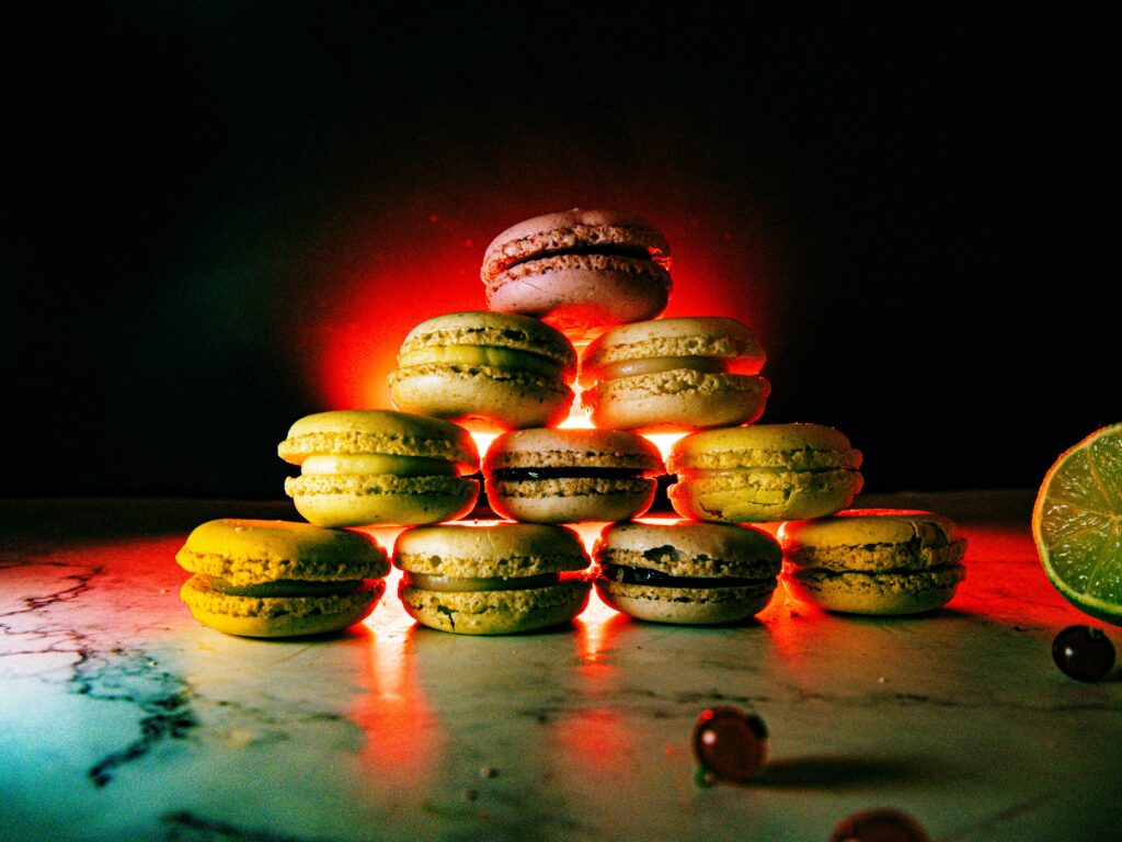 Macarons maison Cathy Adjogah photographe culinaire Toulouse, Studio Cathalyz