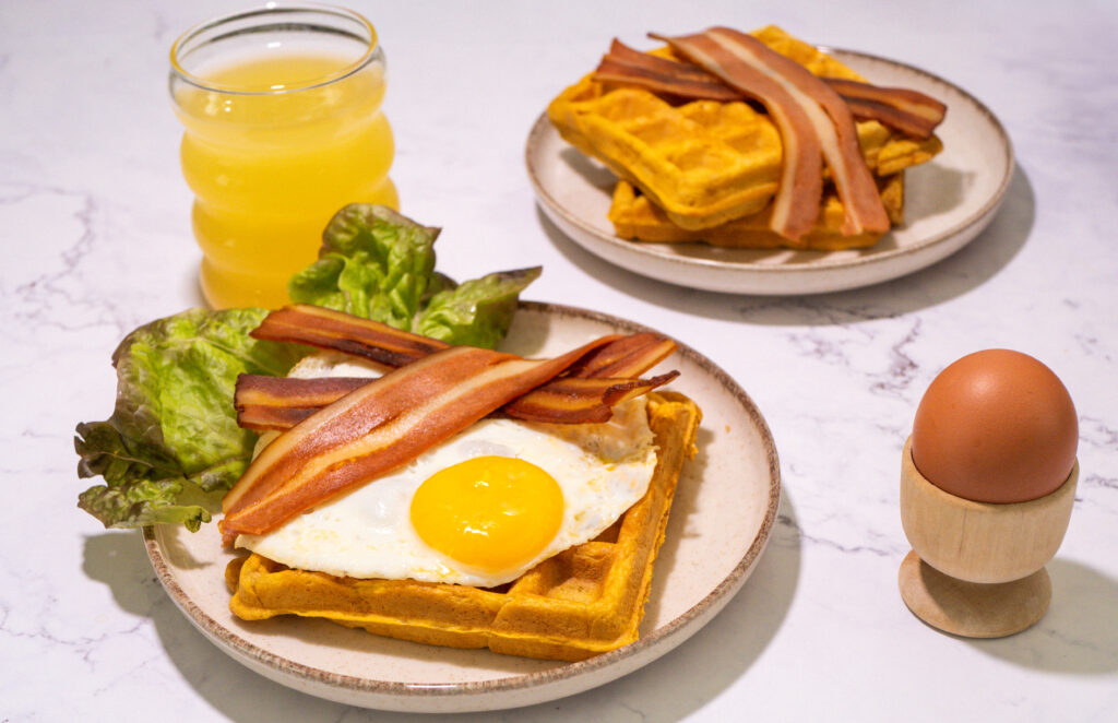 Reccete de gaufre à la patate douce, brunch - photographe culinaire à toulouse, cathy adjogah